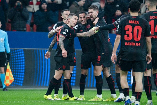 UEFA Champions League 2025 26 Bayer 04 Leverkusen vs. Villarreal CF 8. Spieltag der Ligaphase Mittwoch, 28.01.2026 BayArena (Nordrhein-Westfalen, Deutschland) Tor zum 3:0 durch Alejandro Grimaldo ( 20) Jubel Freude Emotionen Torjubel Lucas Vazquez ( 21) Aleix Garcia ( 24) Robert Andrich ( 8) Copyright: xCelinaxLeiersx
