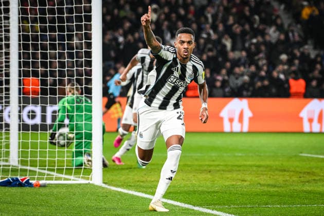 January 28, 2026, Lamorlaye, France, France: Joe WILLOCK of Newcastle celebrates his goal during the UEFA Champions League, League Phase MD8 match between Paris Saint-Germain and Newcastle United FC at Parc des Princes Stadium on January 28, 2026 in Paris, France. Lamorlaye France - ZUMAm308 20260128_zsp_m308_004 Copyright: xMatthieuxMirvillex
