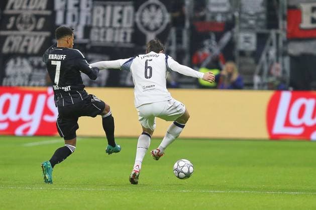 Frankfurt Main, Hessen, Deutschland, 28.01.2026: Waldstadion Deutsche Bank Park: UEFA Champions League 2025 26: Eintracht Frankfurt - Tottenham Hotspur: Ansgar Knauff (7, Eintracht Frankfurt) und Joao Palhinha (6, Tottenham) Copyright: xdtsxNachrichtenagenturx dts_104000