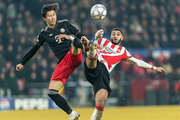Hiroki Ito (FC Bayern München) und Ismael Saibari (PSV Eindhoven) battle for the ball during the UEFA Champions League 2025 26 League Phase MD8 match between PSV Eindhoven and FC Bayern München at PSV Stadion on January 28, 2026 in Eindhoven, Netherlands. -