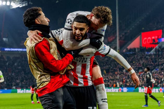 2026-01-28 PSV Eindhoven v FC Bayern Munich - UEFA Champions League 2025 26 League Phase MD8 EINDHOVEN, NETHERLANDS - JANUARY 28: Ismael Saibari of PSV Eindhoven celebrates with teammates after scoring his teams first goal during the UEFA Champions League 2025 26 League Phase MD8 match between PSV Eindhoven and FC Bayern Munich at Philips Stadion on January 28, 2026 in Eindhoven, Netherlands. Eindhoven Philips Stadion Netherlands Content not available for redistribution in The Netherlands directly or indirectly through any third parties. Copyright: xBroerxvanxdenxBoomx