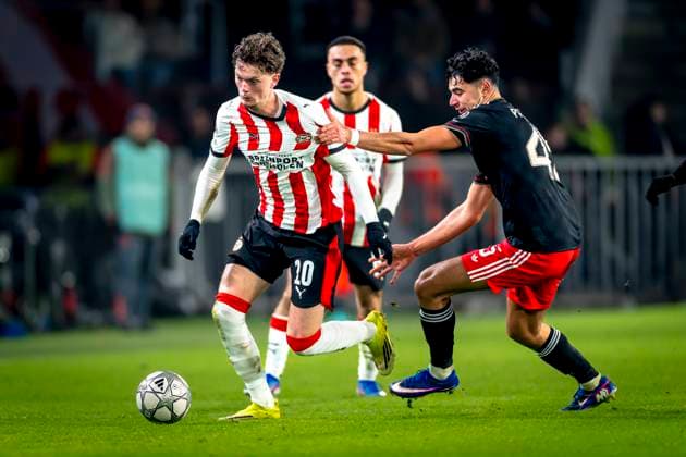 PSV Eindhoven midfielder Paul Wanner, SC Bayern Munchen midfielder Aleksander Pavlovic during the match PSV Eindhoven vs FC Bayern Munchen at the Philips stadium for the Champions League - League phase - Matchday 8 season 2025-2026 in EINDHOVEN, Netherlands on 28 01 2026, (Photo by Marcel van Dorst EYE4IMAGES) -