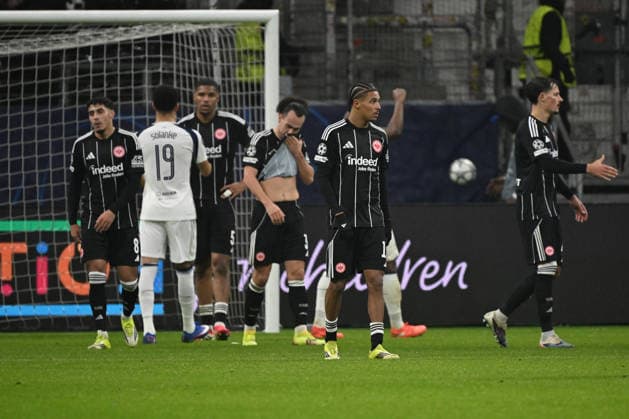28.01.2026, xjhx, Fussball UEFA Champions League, Eintracht Frankfurt - Tottenham Hotspur v.l. Jean-Matteo Bahoya (Eintracht Frankfurt) Enttäuscht, traurig, frustriert Frankfurt am Main