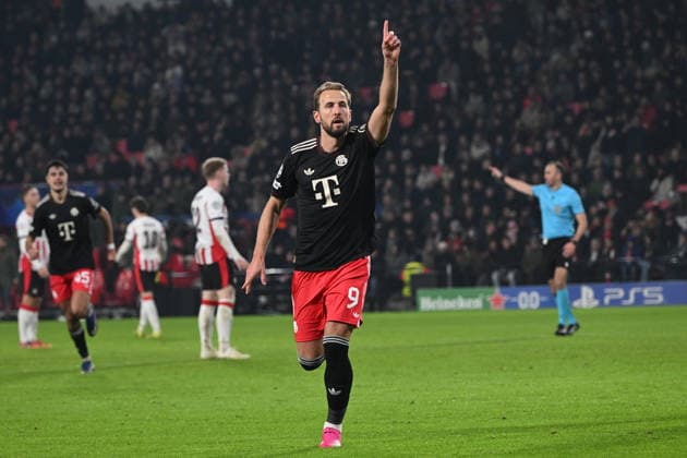 28.01.2026, xjrdrx, Fussball UEFA Champions League, PSV Eindhoven - FC Bayern Muenchen v.l. Torjubel nach dem Tor zum celebrating the goal celebrate 1:2 durch Harry Kane (FC Bayern Muenchen) (DFL DFB REGULATIONS PROHIBIT ANY USE OF PHOTOGRAPHS as IMAGE SEQUENCES and or QUASI-VIDEO) Eindhoven
