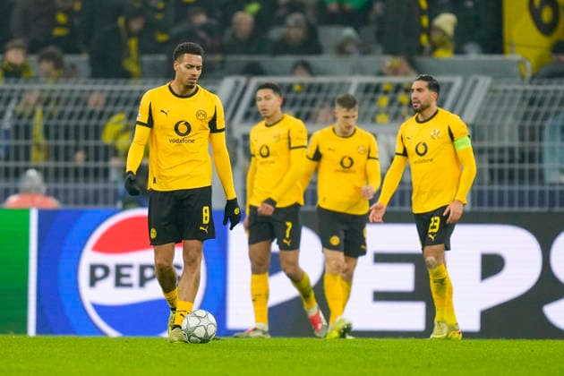 The Borussia Dortmund players disappointed during the UEFA Champions League 2025 26 League Phase MD8 match between Borussia Dortmund and FC Internazionale Milano at BVB Stadion Dortmund on January 28, 2026 in Dortmund, Germany. (Photo by Alex Gottschalk DeFodi Images) -