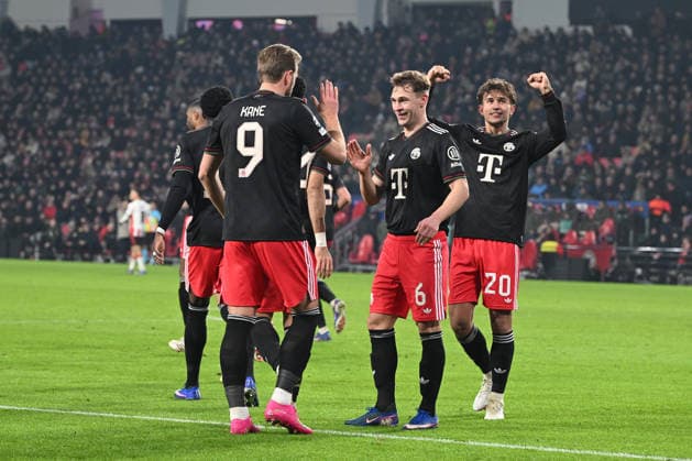 28.01.2026, xjrdrx, Fussball UEFA Champions League, PSV Eindhoven - FC Bayern Muenchen v.l. Torjubel nach dem Tor zum celebrating the goal celebrate 1:2 durch Harry Kane (FC Bayern Muenchen) (DFL DFB REGULATIONS PROHIBIT ANY USE OF PHOTOGRAPHS as IMAGE SEQUENCES and or QUASI-VIDEO) Eindhoven