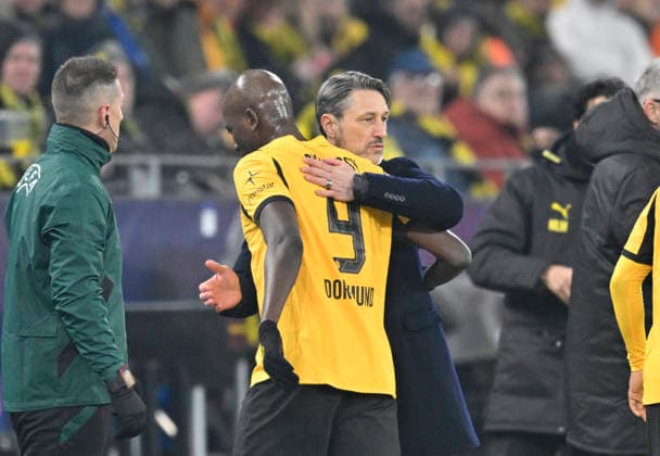 v.l. Serhou Guirassy (Borussia Dortmund), Trainer Niko Kovac (Borussia Dortmund), Auswechslung, Fussball Champions League, Borussia Dortmund - Inter Mailand, 8. Spieltag, am 28.01.2026 in Dortmund Deutschland. UEFA regulations prohibit any use of photographs as image sequences and or quasi-video Â