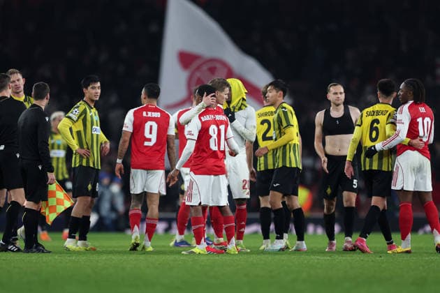28th January 2026; Emirates Stadium, London, England; UEFA Champions League Football, Arsenal versus Kairat; players of both teams shake hands after the match  HenningxvonxJagow