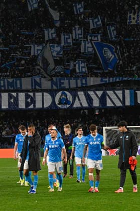 January 28, 2026, Naples, ITALY: The Napoli team greets the fans at the end of the UEFA Champions League league match between SSC Napoli and Chelsea FC Naples, Italy, 28 January 2026.ANSA CIRO FUSCO UEFA Champions League SSC Napoli Vs Chelsea FC  - ZUMAa110 20260128_zaf_a110_040 Copyright: xCiroxFuscox