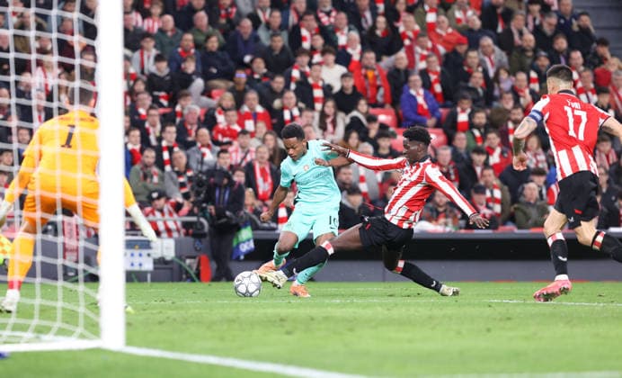 Athletic Club Bilbao vs Sporting CP 2025-26 UEFA Champions League, Bilbao, Spain, 28 January 2026. Geny Catamo (Sporting Portugal) and Adama Boiro (Athletic Club) battle for the ball, Credit:Juan Lazkano Photobilbao Avalon Bilbao, Basque Country, Spain  Copyright: xJuanxLazkanoxPhotobilbaox xAvalonx 1070107919