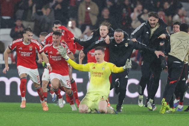 2026.01.28 xfsx , Footballl, UEFA Champions League 2025 26, SL Benfica - Real Madrid v.l. goalkeeper Anatoliy Trubin (Sl Benfica ,1) feiert sein Siegtor zum 4:2 gegen Real Madrid Copyright: HMBxMedia FernandoxSoares