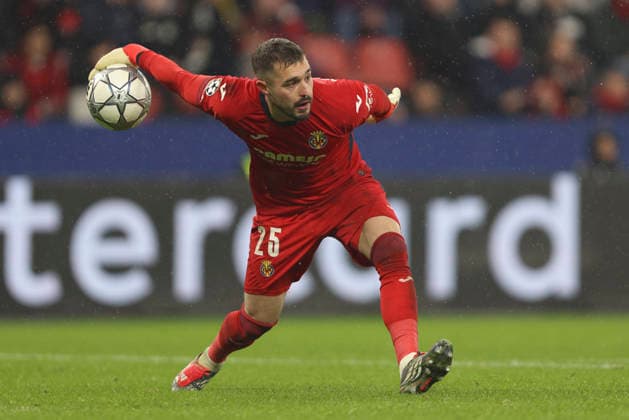 Torwart Arnau Tenas (Villarreal CF) controls the ball during the UEFA Champions League 2025 26 League Phase MD8 match between Bayer 04 Leverkusen and Villarreal CF at BayArena on January 28, 2026 in Leverkusen, Germany. (Photo by Oliver Kaelke DeFodi Images) -