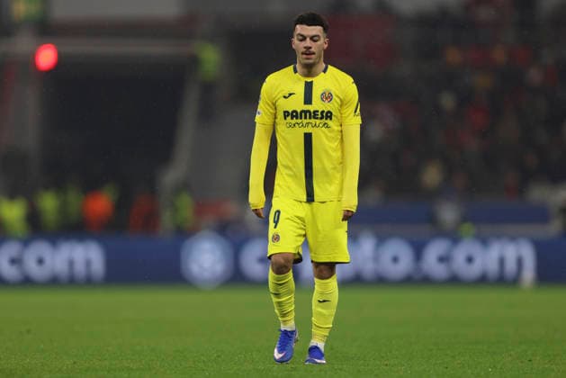 Georges Mikautadze (Villarreal CF) looks dejected during the UEFA Champions League 2025 26 League Phase MD8 match between Bayer 04 Leverkusen and Villarreal CF at BayArena on January 28, 2026 in Leverkusen, Germany. (Photo by Oliver Kaelke DeFodi Images) -