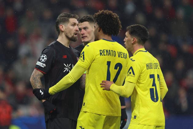 Robert Andrich (Bayer 04 Leverkusen) und Renato Veiga (Villarreal CF) discusses, discussion during the UEFA Champions League 2025 26 League Phase MD8 match between Bayer 04 Leverkusen and Villarreal CF at BayArena on January 28, 2026 in Leverkusen, Germany. (Photo by Oliver Kaelke DeFodi Images) -