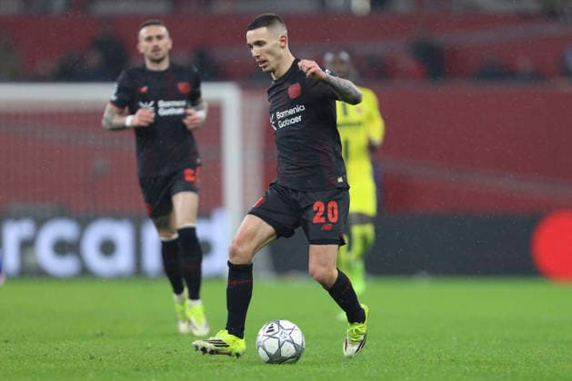 Alejandro Grimaldo (Bayer 04 Leverkusen) controls the ball during the UEFA Champions League 2025 26 League Phase MD8 match between Bayer 04 Leverkusen and Villarreal CF at BayArena on January 28, 2026 in Leverkusen, Germany. (Photo by Oliver Kaelke DeFodi Images) -