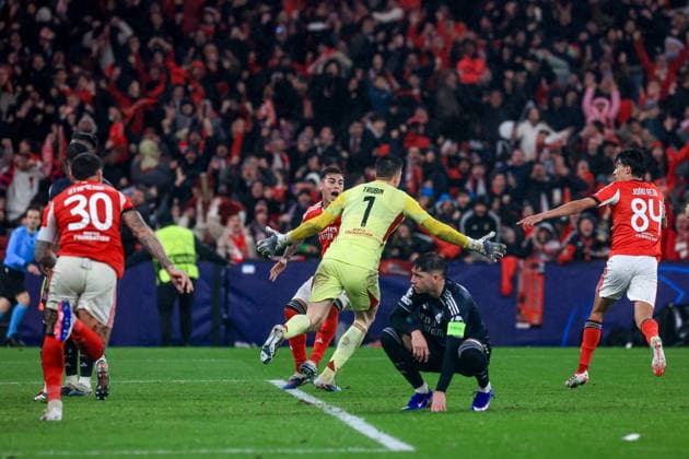 Estadio da Luz Anatoliy Trubin of SL Benfica celebrates after scoring the team s fourth goal during the UEFA Champions League 2025 26 League Phase MD8 match between SL Benfica and Real Madrid C.F. at on January 28, 2026 in Lisbon, Portugal. UEFA Champions League 2025 26 League Phase MD8 - SL Benfica vs Rea Madrid CF (Valter Gouveia SPP) Copyright: xValterxGouveia SPPx spp-en-VaGo-VG_L6895