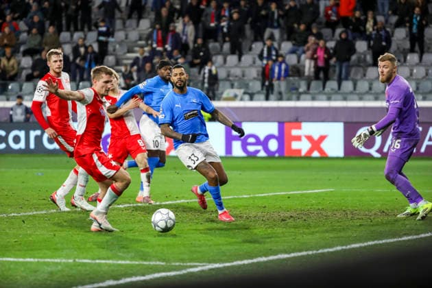 UEFA CL : Pafos vs Slavia Praha ANDERSON of Pafos watches the ball going out of play. Pafos plays against Slavia Praha for the League Phase of the UEFA Champions League in Limassol stadium, Limassol, Cyprus, on Jan. 28, 2026. Limassol Cyprus Copyright: xKOSTASxPIKOULASx