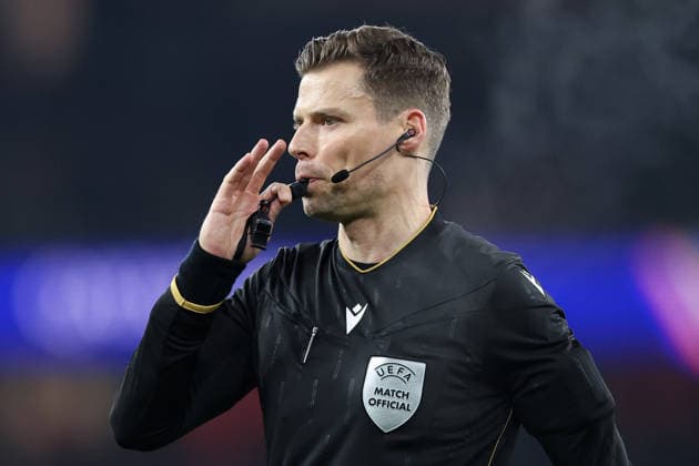 28th January 2026; Emirates Stadium, London, England; UEFA Champions League Football, Arsenal versus Kairat; Referee Urs Schnyder  HenningxvonxJagow