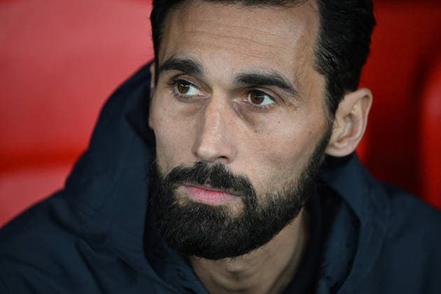 Benfica v Real Madrid - UEFA Champions League LISBON, PORTUGAL - JANUARY 28: Alvaro Arbeloa manager of Real Madrid reacts during the UEFA Champions League 2025 26 League Phase MD8 match between SL Benfica and Real Madrid C.F. at Estadio da Luz on January 28, 2026 in Lisbon, Portugal. Zed Jameson Anadolu Lisbon Portugal. Editorial use only. Please get in touch for any other usage.  Copyright: x2026xAnadoluxZedxJamesonx