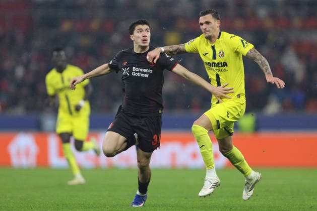 Ibrahim Maza (Bayer 04 Leverkusen) und Rafa Marin (Villarreal CF) battle for the ball during the UEFA Champions League 2025 26 League Phase MD8 match between Bayer 04 Leverkusen and Villarreal CF at BayArena on January 28, 2026 in Leverkusen, Germany. (Photo by Oliver Kaelke DeFodi Images) -