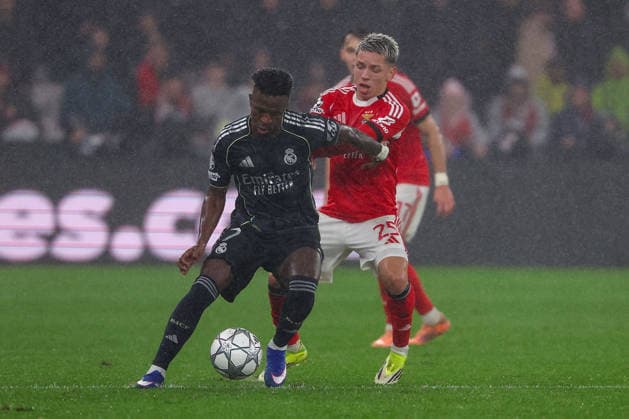 FBL-UEFA Champions League 2025-26 SL Benfica - Real Madrid Vinicius Junior (Real Madrid), Gianluca Prestianni (S.L.Benfica) in action, with the bal during the UEFA Champions League 2025-26 League Phase MD8 match between Lisboa e Benfica and Real Madrid at Estadio da Luz on Wednesday 28 January 2026 in Lisbon, Portugal Copyright: JoaquimxFerreira