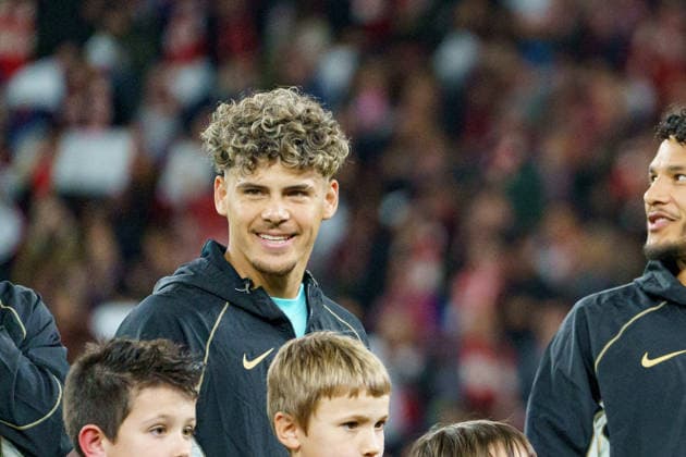 Maximiliano Araujo seen during UEFA Champions League phase game between teams of Athletic Club and Sporting CP (Mickael Ducint Ball Raw Images) Bilbao San Mames Spain Copyright: xMickaelxDucintx AthleticSporting2526-94