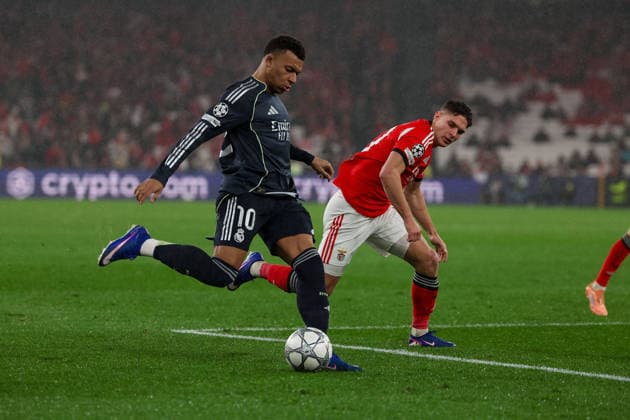 FBL-UEFA Champions League 2025-26 SL Benfica - Real Madrid Kylian Mbappe (Real Madrid), Georgiy Sudakov (S.L.Benfica) during the UEFA Champions League 2025-26 League Phase MD8 match between Lisboa e Benfica and Real Madrid at Estadio da Luz on Wednesday 28 January 2026 in Lisbon, Portugal Copyright: JoaquimxFerreira