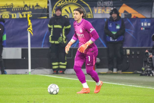28.01.2026, xgrfx, Fussball UEFA Champions League , Borussia Dortmund - Inter Mailand v.l. Yann Sommer (Inter Mailand) (DFL DFB REGULATIONS PROHIBIT ANY USE OF PHOTOGRAPHS as IMAGE SEQUENCES and or QUASI-VIDEO) Signal Iduna Park
