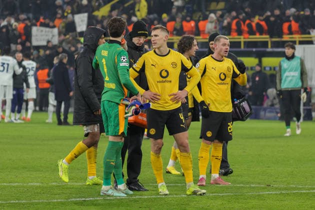 28.01.2026, xgrfx, Fussball UEFA Champions League , Borussia Dortmund - Inter Mailand v.l. Gregor Kobel, Nico Schlotterbeck, Julian Ryerson (Borussia Dortmund) (DFL DFB REGULATIONS PROHIBIT ANY USE OF PHOTOGRAPHS as IMAGE SEQUENCES and or QUASI-VIDEO) Signal Iduna Park