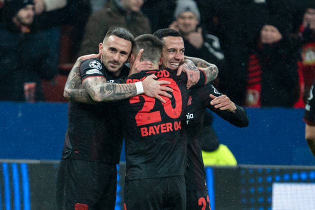 UEFA Champions League 2025 26 Bayer 04 Leverkusen vs. Villarreal CF 8. Spieltag der Ligaphase Mittwoch, 28.01.2026 BayArena (Nordrhein-Westfalen, Deutschland) Tor zum 3:0 durch Alejandro Grimaldo ( 20) Jubel Freude Emotionen Torjubel Lucas Vazquez ( 21) Aleix Garcia ( 24) Copyright: xCelinaxLeiersx