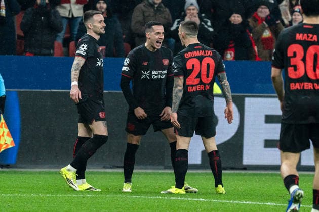 UEFA Champions League 2025 26 Bayer 04 Leverkusen vs. Villarreal CF 8. Spieltag der Ligaphase Mittwoch, 28.01.2026 BayArena (Nordrhein-Westfalen, Deutschland) Tor zum 3:0 durch Alejandro Grimaldo ( 20) Jubel Freude Emotionen Torjubel Lucas Vazquez ( 21) Copyright: xCelinaxLeiersx