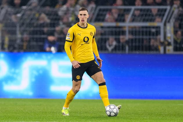 DORTMUND, GERMANY - JANUARY 28: Nico Schlotterbeck of Borussia Dortmund dribbles with the ball during the UEFA Champions League 2025 26 League Phase MD8 match between Borussia Dortmund and FC Internazionale Milano at BVB Stadion Dortmund on January 28, 2026 in Dortmund, Germany. (Photo by Rene Nijhuis) SPO  Copyright: xRenexNijhuis