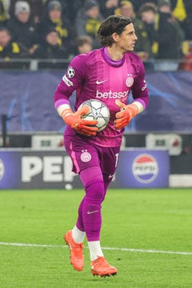 28.01.2026, xgrfx, Fussball UEFA Champions League , Borussia Dortmund - Inter Mailand v.l. Yann Sommer (Inter Mailand) (DFL DFB REGULATIONS PROHIBIT ANY USE OF PHOTOGRAPHS as IMAGE SEQUENCES and or QUASI-VIDEO) Signal Iduna Park