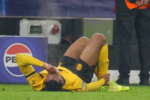 Dortmund, Deutschland 28. Januar 2026: Champions League - 2025 2026 - Borussia Dortmund vs. Inter Mailand Im Bild: Filippo Mane (BVB) verletzt auf dem Spielfeld Signal Iduna Park Nordrhein Westfalen Copyright: xFotostandx xFantinix
