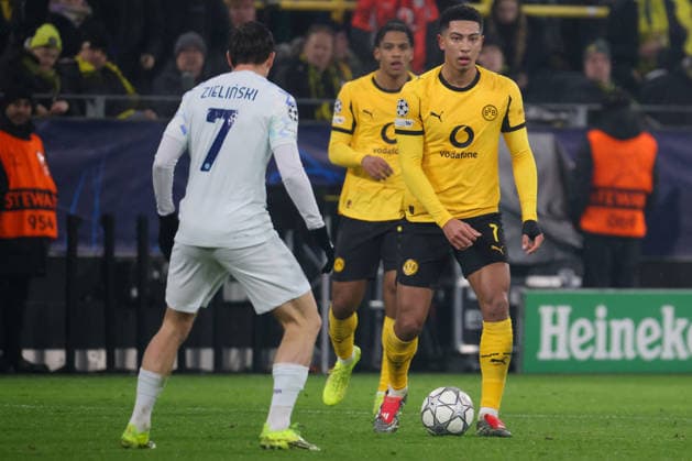 Dortmund, Deutschland 28. Januar 2026: Champions League - 2025 2026 - Borussia Dortmund vs. Inter Mailand Im Bild: v.li. der Zweite. Jobe Bellingham (BVB) Signal Iduna Park Nordrhein Westfalen Copyright: xFotostandx xFantinix