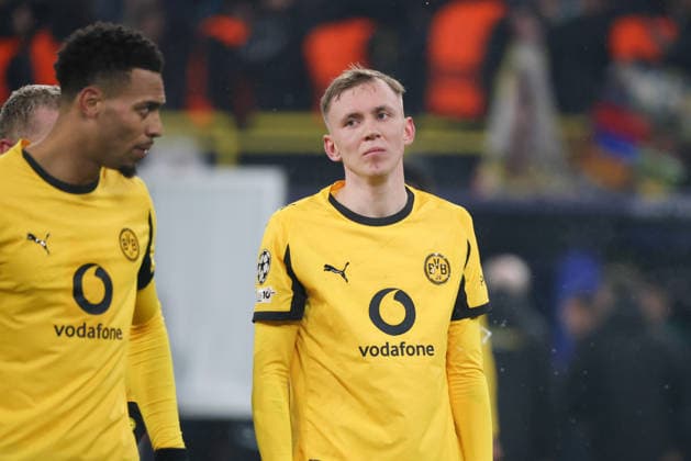 Dortmund, Deutschland 28. Januar 2026: Champions League - 2025 2026 - Borussia Dortmund vs. Inter Mailand Im Bild: v.li. Felix Nmecha (BVB) und Maximilian Beier (BVB) enttäuscht nach der Niederlage gegen Inter Mailand Signal Iduna Park Nordrhein Westfalen Copyright: xFotostandx xFantinix