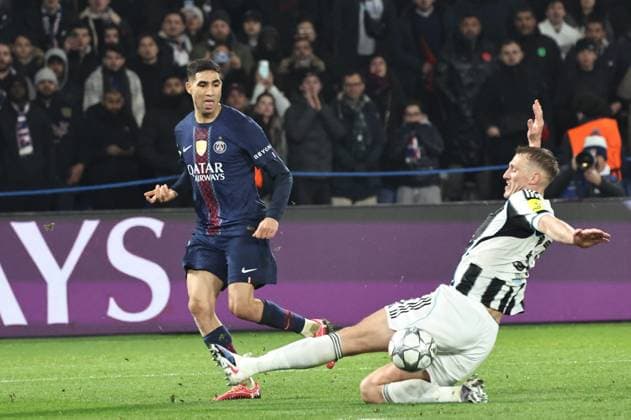 CHAMPION S LEAGUE PSG NEWCASTLE PHOTOPQR LE PARISIEN LP Fred Dugit ; Paris ; 28 01 2026 ; Sports Parc des Princes, Paris (XVIe), le 28 01 2026 Ligue des Champions Psg-Newcastle Achraf Hakimi (2) LP Fred Dugit