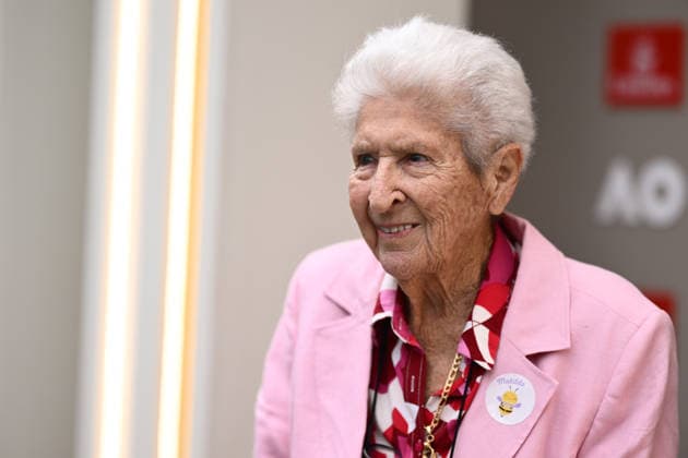 TENNIS AUSTRALIAN OPEN, Olympian Dawn Fraser poses for a photo at a hospitality marquee during Day 12 of the 2026 Australian Open tennis tournament at Melbourne Park in Melbourne, Thursday, January 29, 2026. ( NO ARCHIVING MELBOURNE VICTORIA AUSTRALIA  Copyright: xJOELxCARRETTx 20260129112321991727