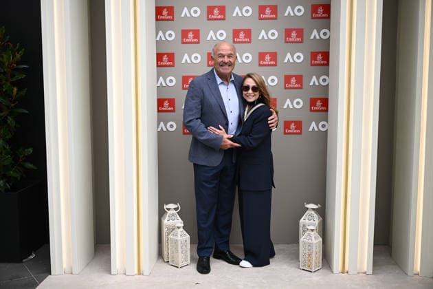 TENNIS AUSTRALIAN OPEN, Rugby league great Wally Lewis (left) and partner Lynda Adams poses for a photo at a hospitality marquee during Day 12 of the 2026 Australian Open tennis tournament at Melbourne Park in Melbourne, Thursday, January 29, 2026. ( NO ARCHIVING MELBOURNE VICTORIA AUSTRALIA  Copyright: xJOELxCARRETTx 20260129181093099538