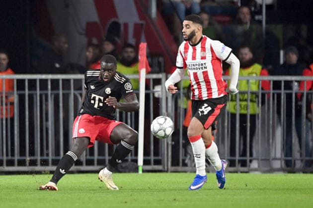 Dayot UPAMECANO (M) gegen -e43- Aktion, Zweikampf, PSV Eindhoven (PSV) - FC Bayern Muenchen (M) 1-2 Fussball Champions League, 8. Spieltag, matchday8, am 28.01.2026 im Philips-Stadion Eindhoven Niederlande. UEFA regulations prohibit any use of photographs as image sequences and or quasi-video Â