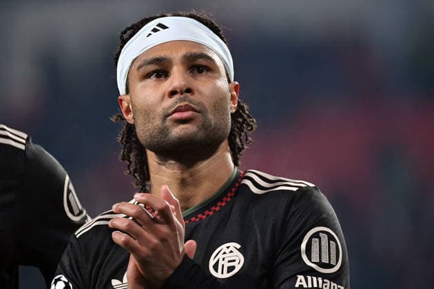 28.01.2026, xjrdrx, Fussball UEFA Champions League, PSV Eindhoven - FC Bayern Muenchen v.l. Serge Gnabry (FC Bayern Muenchen) (DFL DFB REGULATIONS PROHIBIT ANY USE OF PHOTOGRAPHS as IMAGE SEQUENCES and or QUASI-VIDEO) Eindhoven