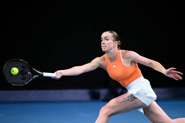 TENNIS AUSTRALIAN OPEN, Elina Svitolina of Ukraine in action during the women™s semifinasl against Aryna Sabalenka of Russia on day 12 of the 2026 Australian Open tennis tournament at Melbourne Park in Melbourne, Thursday, January 29, 2026. ( NO ARCHIVING MELBOURNE VICTORIA AUSTRALIA  Copyright: xJOELxCARRETTx 20260129133127581888