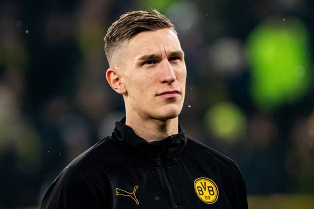 2026-01-28 Borussia Dortmund v FC Internazionale Milano - UEFA Champions League 2025 26 League Phase MD8 DORTMUND, GERMANY - JANUARY 28: Nico Schlotterbeck of Borussia Dortmund looks on prior to the UEFA Champions League 2025 26 League Phase MD8 match between Borussia Dortmund and FC Internazionale Milano at BVB Stadion Dortmund on January 28, 2026 in Dortmund, Germany. (Photo by Gabriel Calvino Alonso BSR Agency) Dortmund Germany Content not available for redistribution in The Netherlands directly or indirectly through any third parties. Copyright: xBSRxAgencyx
