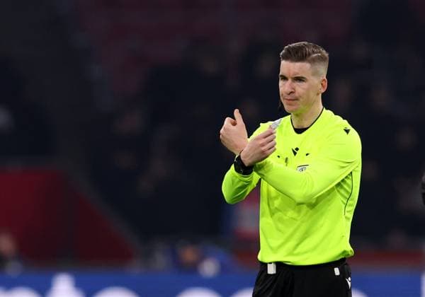 Referee Francois Letexier during the match AFC Ajax Amsterdam vs Olympiacos Piraues at the Johan Cruijff ArenA for the UEFA Champions League season 2025-2026 in AMSTERDAM, Netherlands on 28 january 2026 (Photo by Peter Lous EYE4IMAGES) -