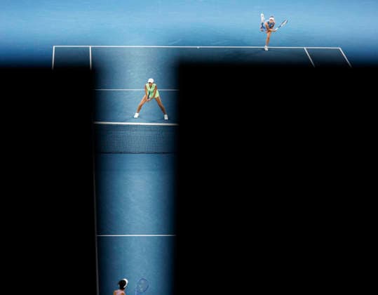 (260129) -- MELBOURNE, Jan. 29, 2026 -- Zhang Shuai (L) Elise Mertens compete during the women s doubles semifinal match between Zhang Shuai (China) Elise Mertens (Belgium) and Shibahara Ena (Japan) Vera Zvonareva (Russia) at the Australian Open tennis tournament in Melbourne, Australia, Jan. 29, 2026. ) (SP)AUSTRALIA-MELBOURNE-TENNIS-AUSTRALIAN OPEN-WOMEN S DOUBLES-SEMIFINALS MaxPing 