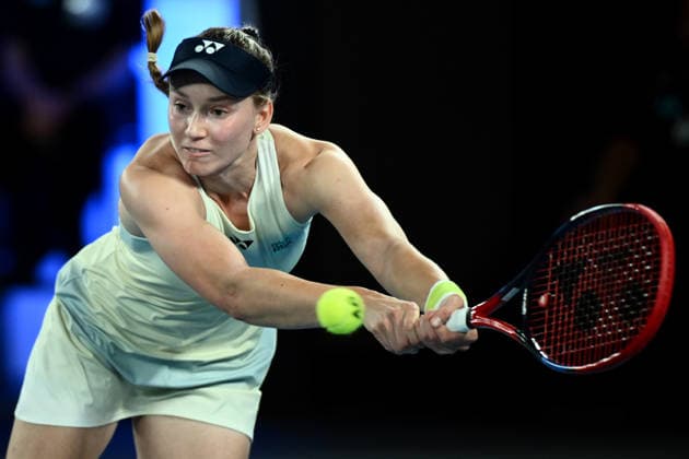 TENNIS AUSTRALIAN OPEN, Elena Rybakina of Kazakhstan in action during the women™s semifinal against Jessica Pegula of the USA on day 12 of the 2026 Australian Open tennis tournament at Melbourne Park in Melbourne, Thursday, January 29, 2026. ( NO ARCHIVING MELBOURNE VICTORIA AUSTRALIA  Copyright: xJOELxCARRETTx 20260129189260785368