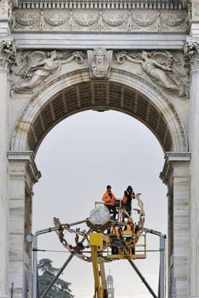 Milan-Cortina Winter Olympics Work to set up a cauldron is under way at the Arch of Peace in Milan, Italy, on Jan. 29, 2026, ahead of the upcoming Milan-Cortina Winter Olympics.  A14AA0005228499P