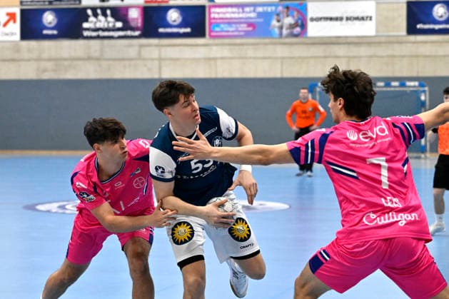 GER, 1.HBL, BHC06, Testspiel, BHC06 gegen TSV Bayer Dormagen 29.01.2026, Solingen ,BHC Leistungszentrum, GER, 1.Liqui Moly HBL, Testspiel BHC06 gegen TSV Bayer Dormagen 1.Liqui Moly HBL regulations prohibit any use of photographs as image sequences and or quasi-video im Bild Sören Steinhaus ( Bergischer HC 53 ).