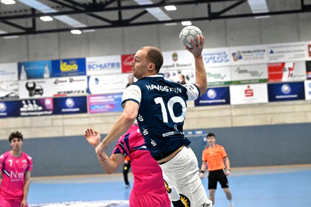 GER, 1.HBL, BHC06, Testspiel, BHC06 gegen TSV Bayer Dormagen 29.01.2026, Solingen ,BHC Leistungszentrum, GER, 1.Liqui Moly HBL, Testspiel BHC06 gegen TSV Bayer Dormagen 1.Liqui Moly HBL regulations prohibit any use of photographs as image sequences and or quasi-video im Bild Neuzugang Fynn Hangstein ( Bergischer HC 10 ).