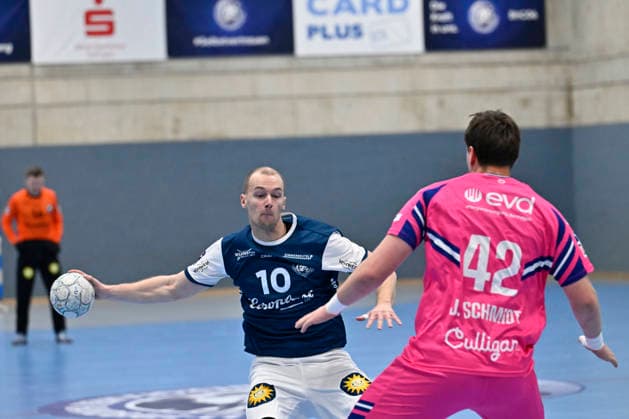 GER, 1.HBL, BHC06, Testspiel, BHC06 gegen TSV Bayer Dormagen 29.01.2026, Solingen ,BHC Leistungszentrum, GER, 1.Liqui Moly HBL, Testspiel BHC06 gegen TSV Bayer Dormagen 1.Liqui Moly HBL regulations prohibit any use of photographs as image sequences and or quasi-video im Bild Neuzugang Fynn Hangstein ( Bergischer HC 10 ).